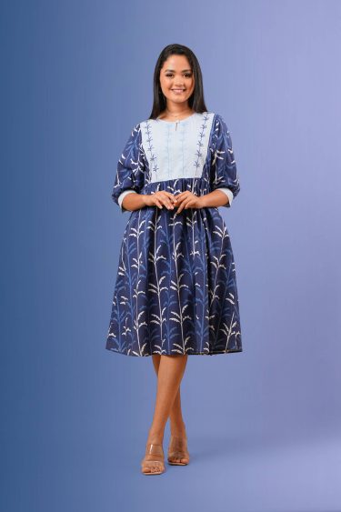 Embroidered Two-Tone Patterned Short Dress