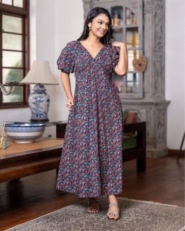 Empire Waist Midi Dress with Allover Paisley Print