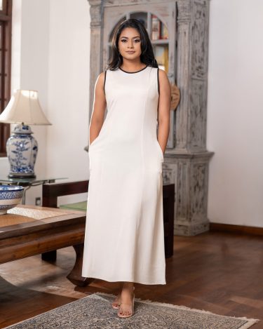 Contrast Detail Sleeveless Maxi Dress