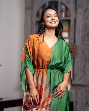 Asymmetric Color-Block Placement-Print Kaftan Maxi