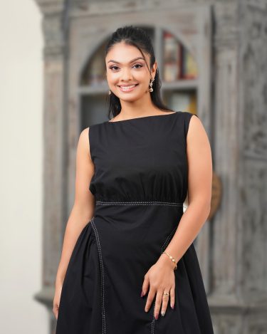 The Contour Stitch Midi Dress