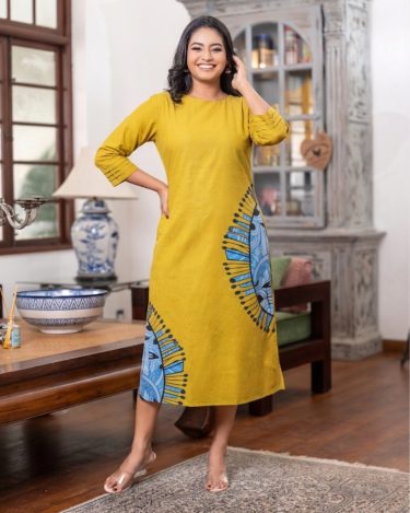 Mandala Motif Print Detail Midi Dress