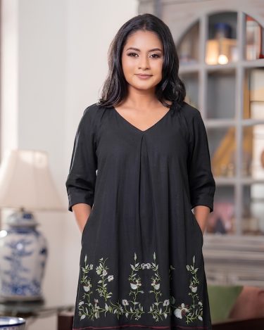 Embroidered Short Shift Dress with Raglan Puff Sleeves