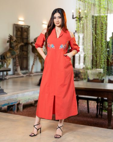 Lapel Collared Cutout Detailed Embroidery Midi Dress