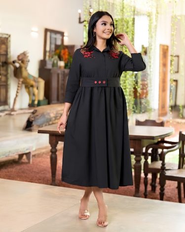 Belt Detailed Midnight Blossom Gathered Midi Dress